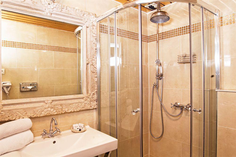 Hotel De Venise Париж Екстер'єр фото