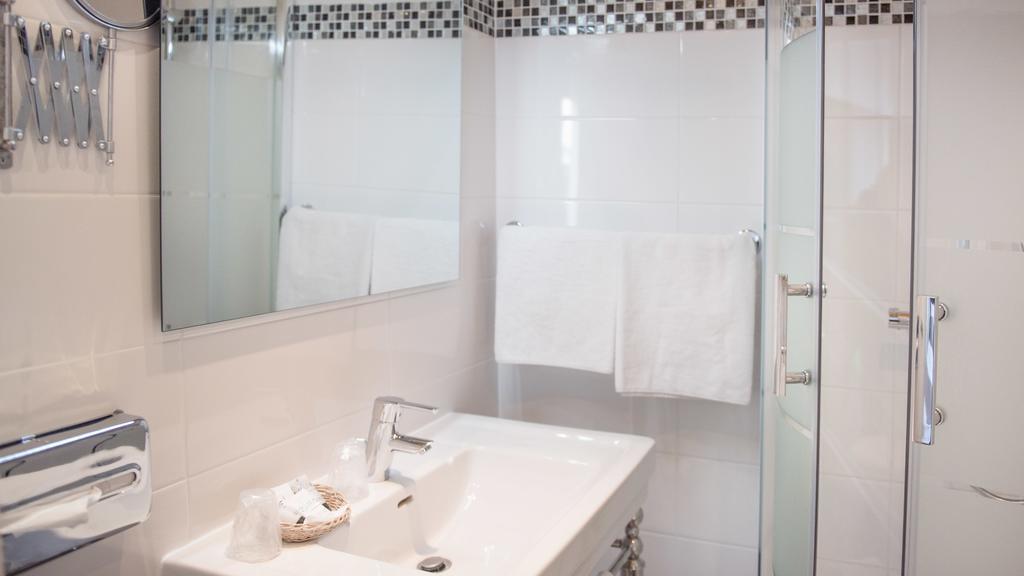 Hotel De Venise Париж Екстер'єр фото