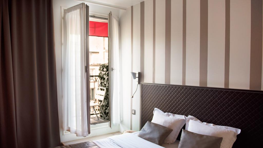 Hotel De Venise Париж Екстер'єр фото